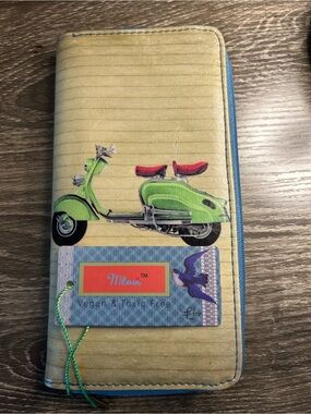 Mlavi  TM - Retro Collection Vegan & Toxic Free Green Scooter Wallet